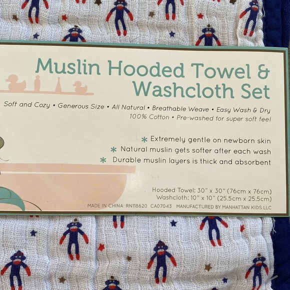 LOLLYPOP muslin hooded towel & washcloth set cotton baby sock monkey star NWT - Picture 2 of 3